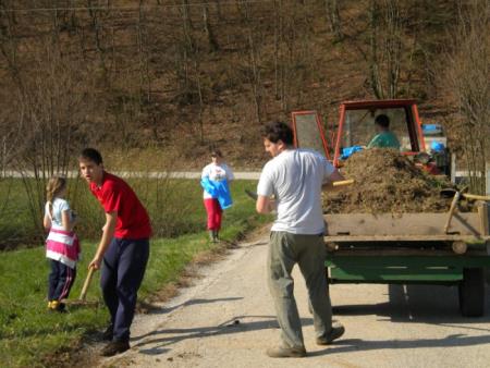 Očiščevalna akcija v Škocjanu 12